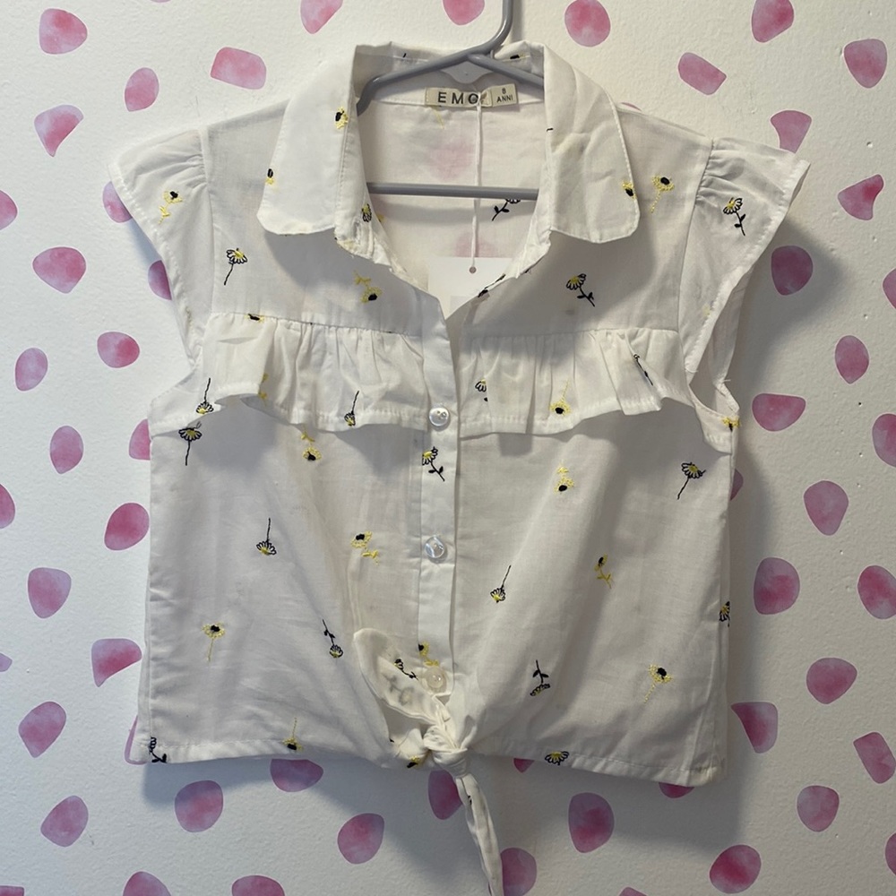 EMC Girls White Button Down Top with Front Tie and Floral Embroidery Size 8 NWT